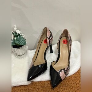 Naturalizer Black and Pink Patterned Heels